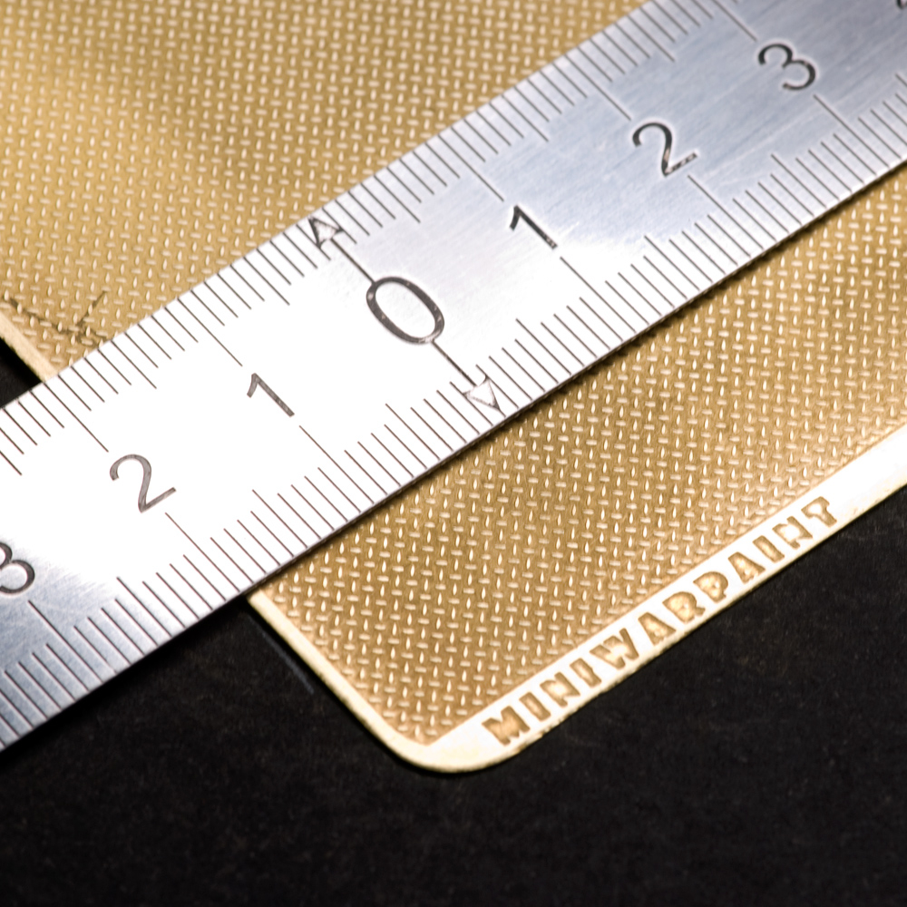 S-032 Лист рифленый чечевица, размер M