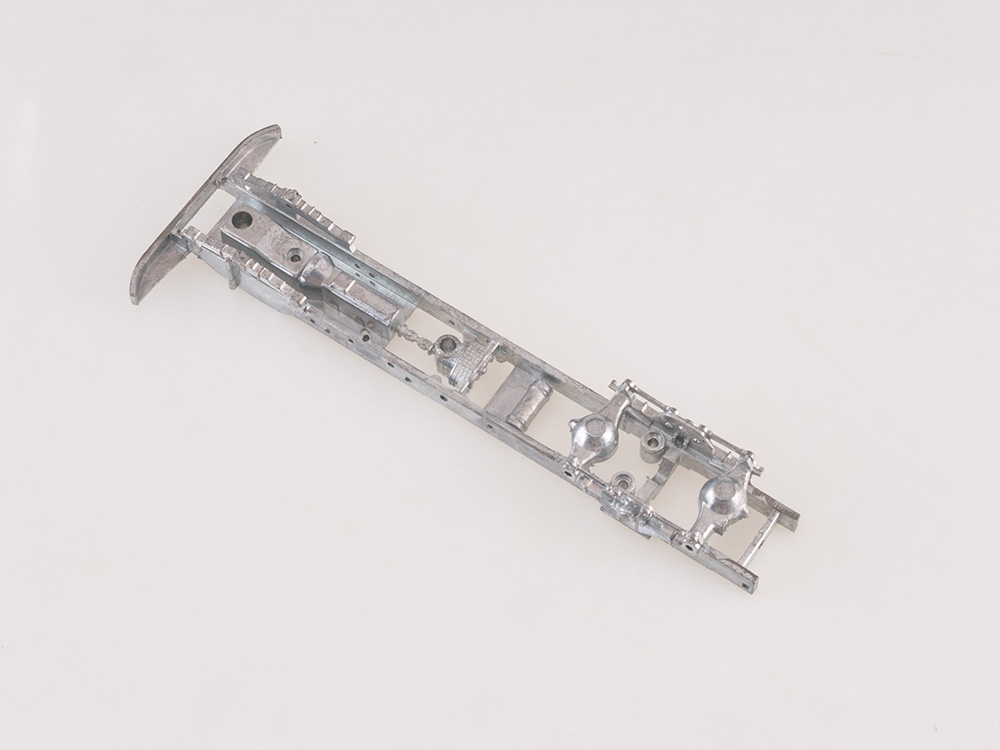 7046AVD Сборная модель КРАЗ-258Б1 с полуприцепом-топливозаправщиком Т3-22 AVD Models