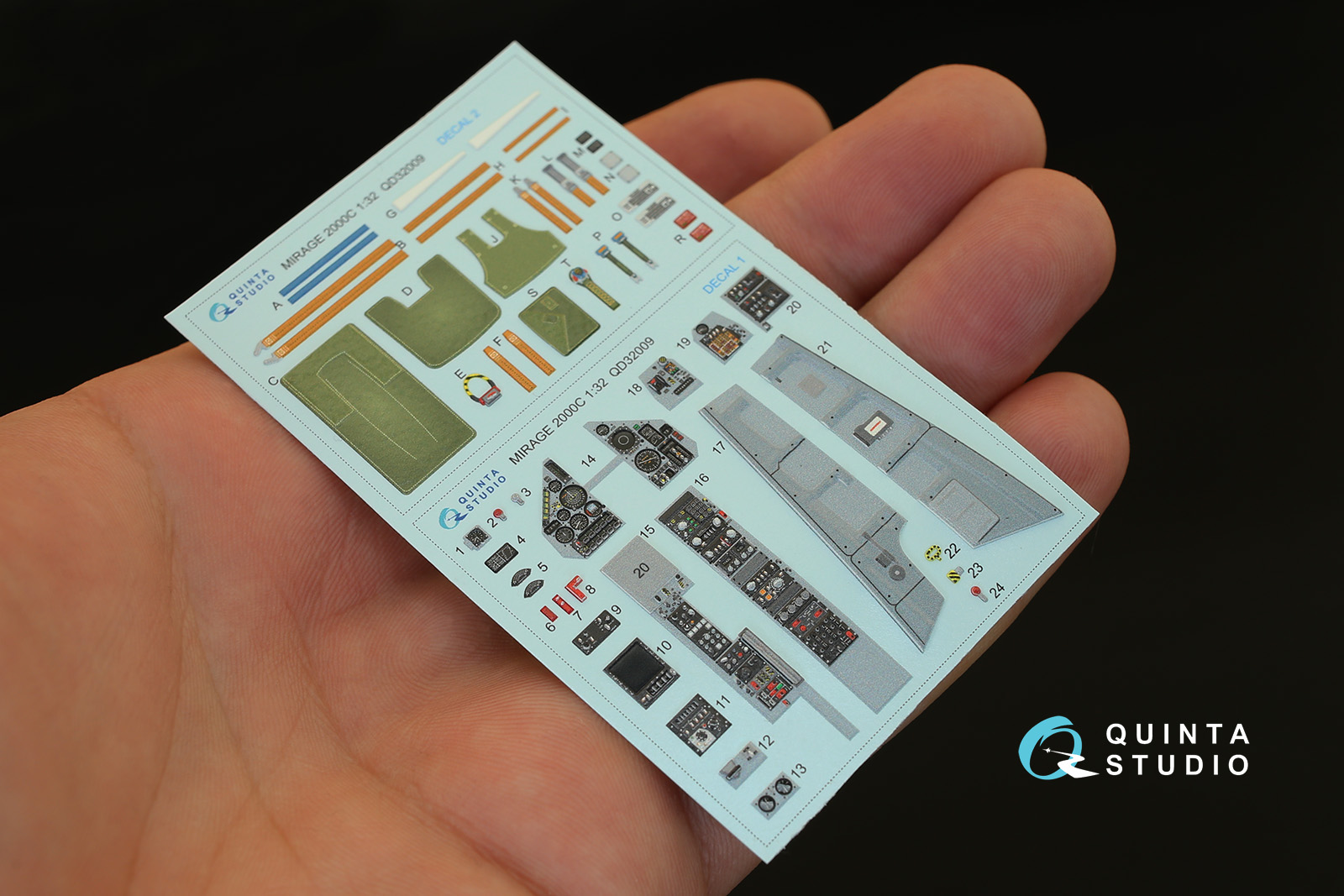 QD32009 1/32 3D Декаль интерьера кабины Mirage 2000C (для модели Kitty Hawk) Quinta Studio