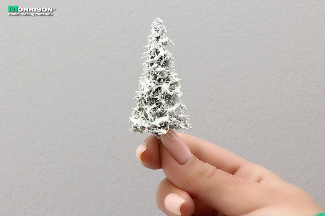 012ez007 Зимние ели д/макетов. Н=5-6 см. Набор 5 шт.