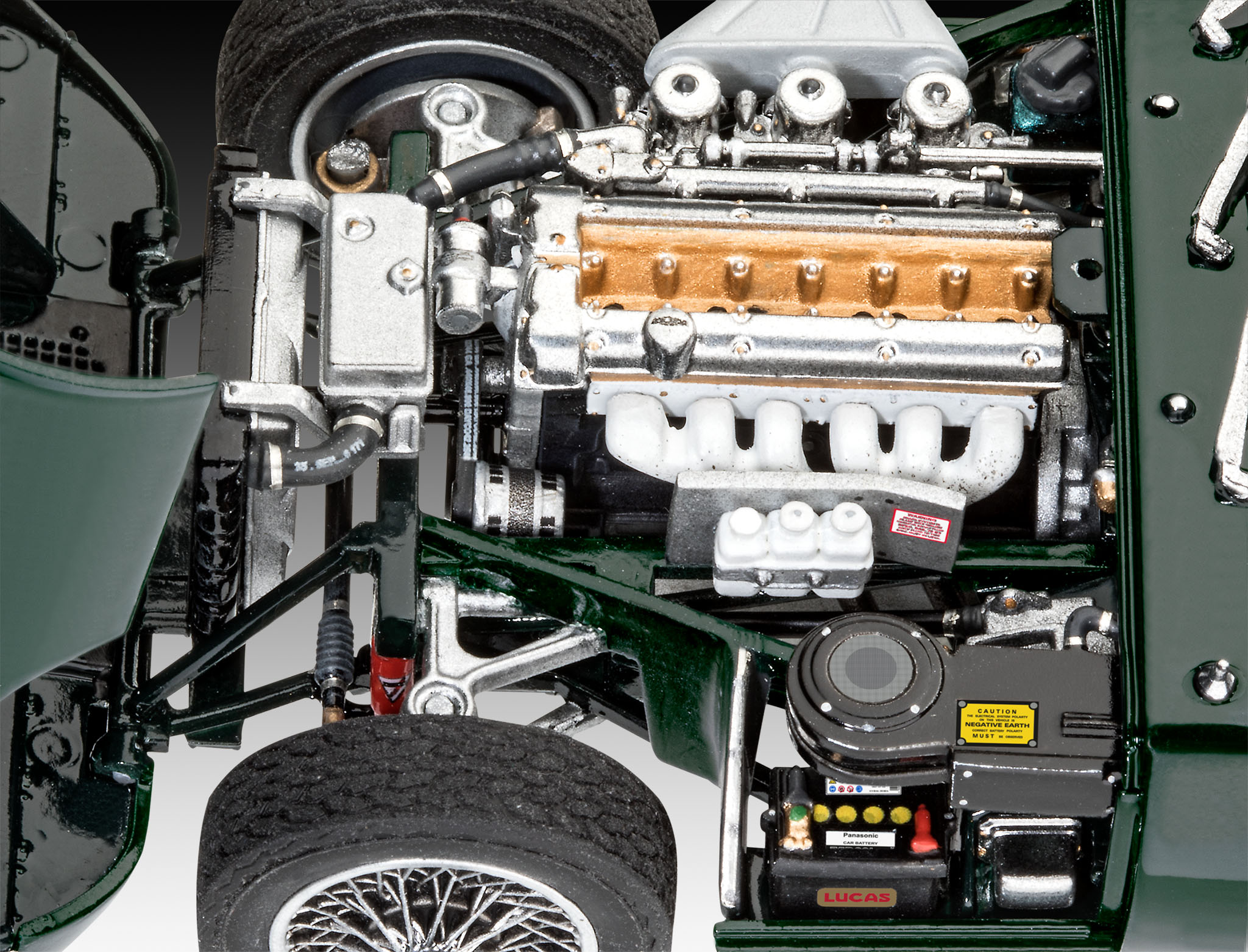 Автомобиль  Jaguar E-Type Roadster Revell