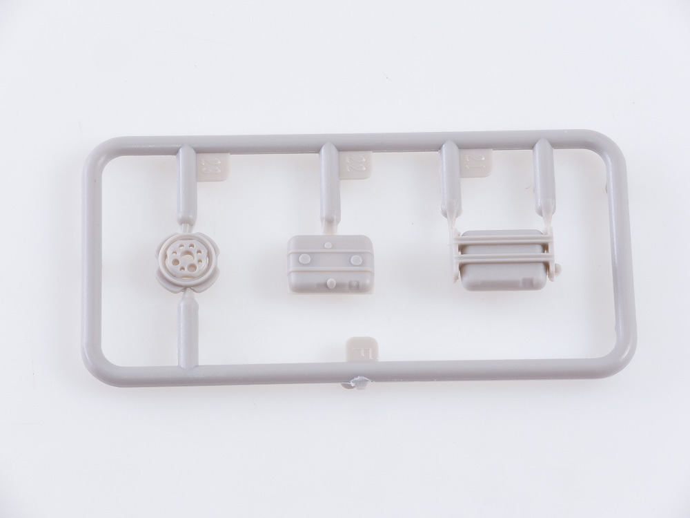 1290AVD Сборная модель АМУР-531350 бортовой AVD Models