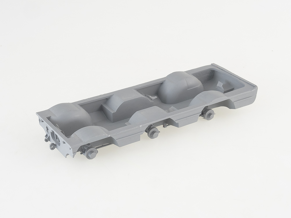 1359AVD Сборная модель Автомобиль-амфибия ЗИЛ-132П с двигателем ВК-1 AVD Models