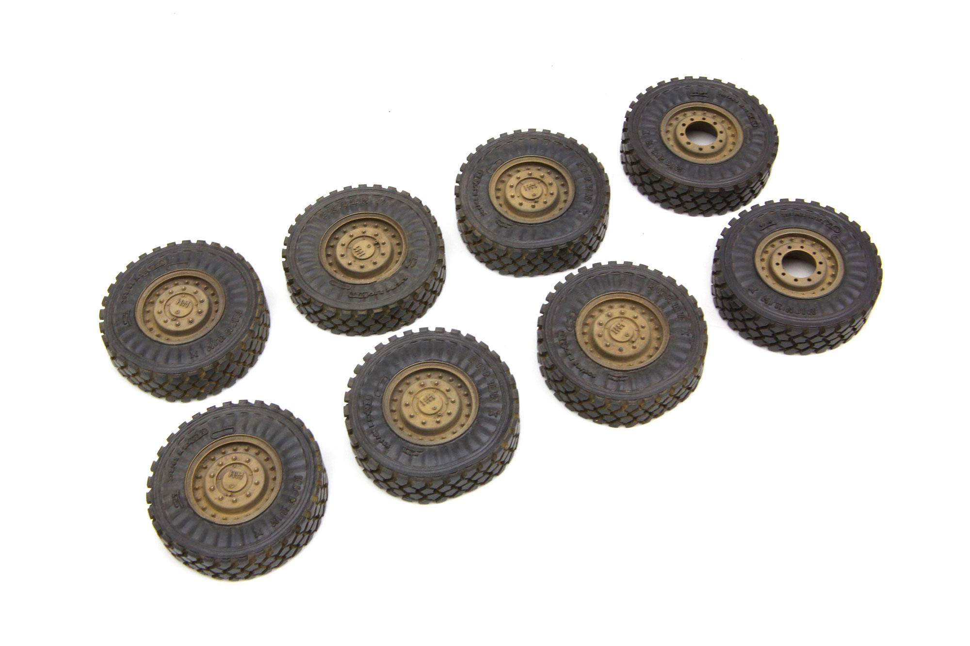 SPS-024  U.S. COUGAR 6x6 MRAP VEHICLE WHEEL SET (RESIN) 1/35 Meng