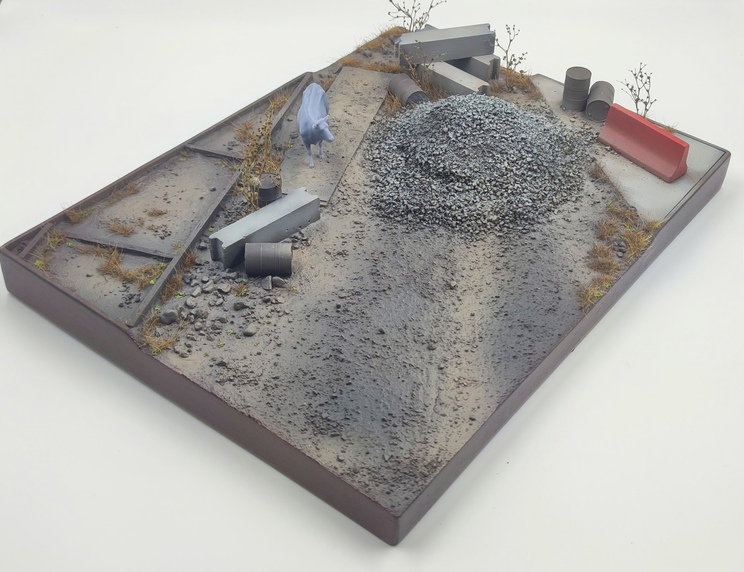 HE-35147 Диорама Ударный труд советских строителей (Корова в комплекте)