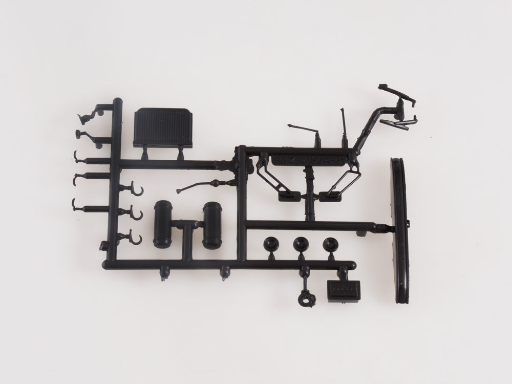 1339AVD Сборная модель Агрегат подвижной авиационный АПА-35 (130) AVD Models