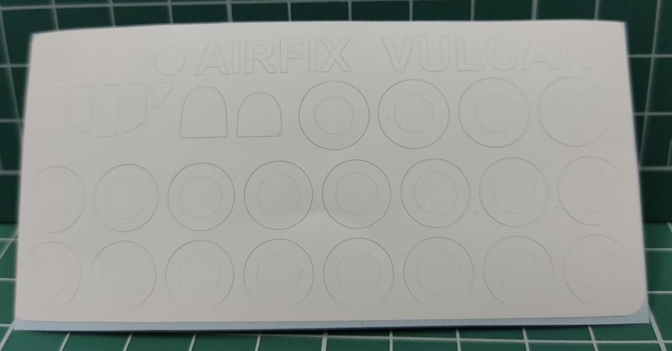 72921KV Окрасочная маска Avro Vulcan B Mk.2 (AIRFIX #A50005, #A50097) + маски на диски и колеса