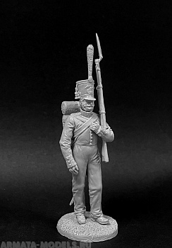 CHM-54250. Рядовой гренадерских полков и рот (2 варианта головы, 2 варианта рук), Россия 1834-43 гг. 54 мм. Материал - смола.