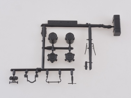 7040AVD Сборная модель МАЗ-6422 с полуприцепом МАЗ-9506-30 AVD Models