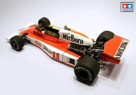 20062 McLaren M23 1976 Tamiya