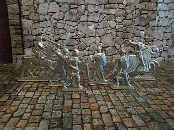 WAB005Silver Набор фигур Барон Хладомир и его люди (серебристый)