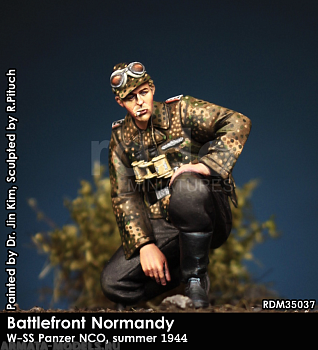 RDM35037 Фигура немецкого содата W-SS Panzer NCO, summer 1944