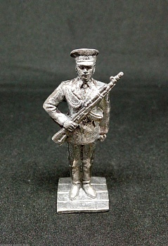 Н-7-118 Рядовой мотострелок. На параде